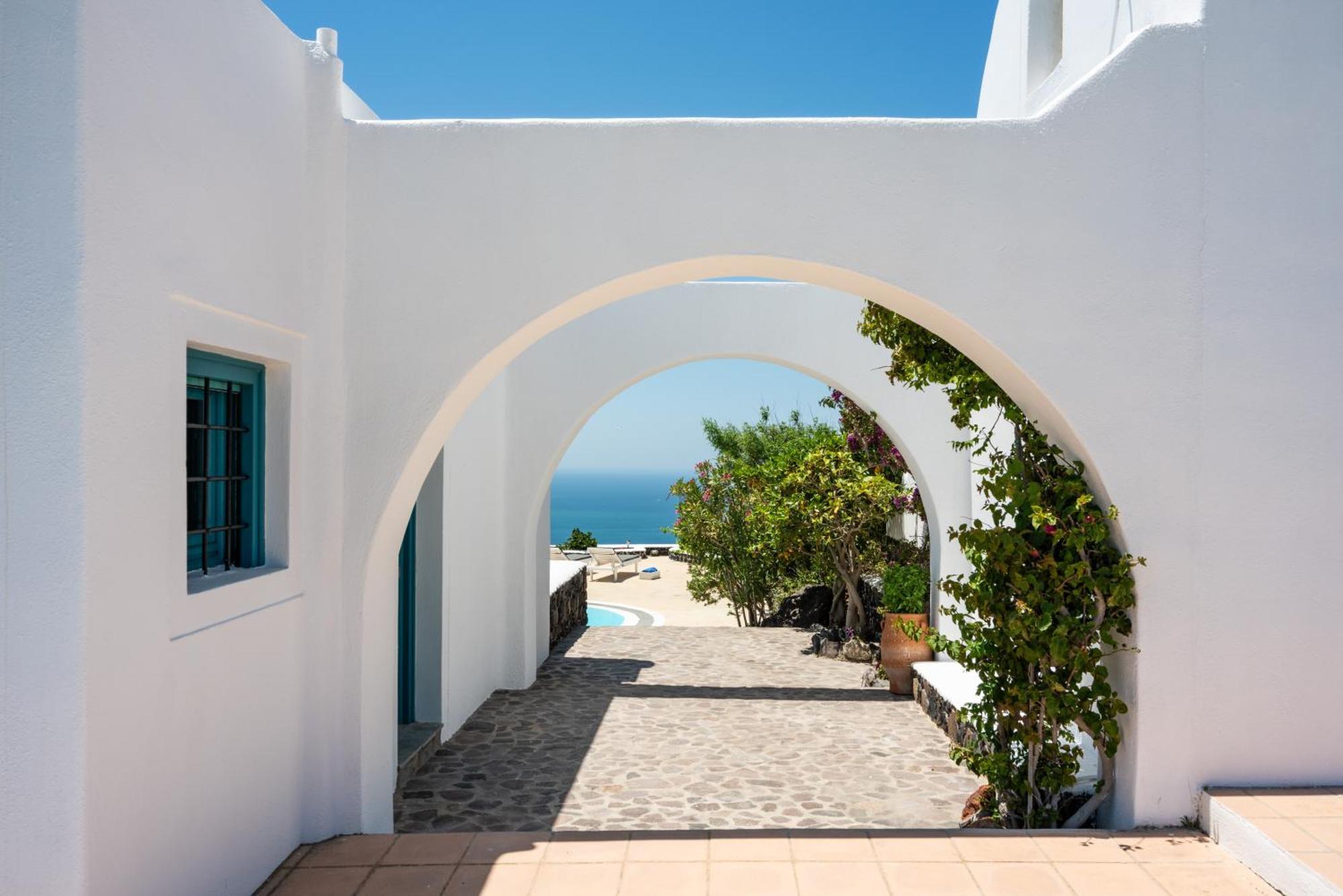 Villa Oinos - Sunset Views Ormos Athinios Exterior photo
